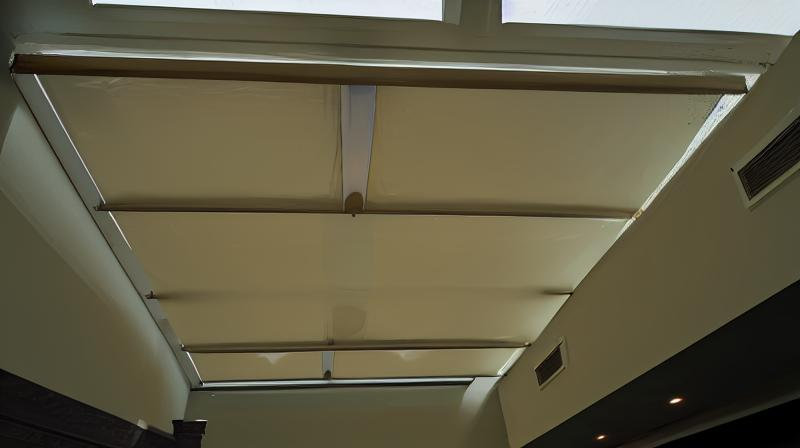 电动天花板窗帘的一些特点及其优点
